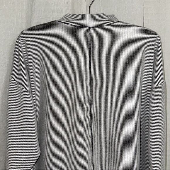 Urban Romantics L Mock Neck Silver Gray Cozy Comfy Long Sleeve Boxy Fit Top - Picture 4 of 11